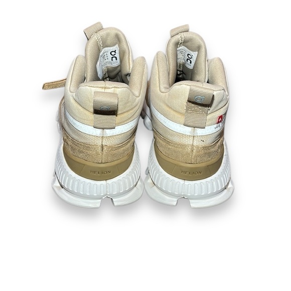 ON Cloud Cloud High Top Sneakers Monochrome Women's 6.5 - Picture 6 of 9